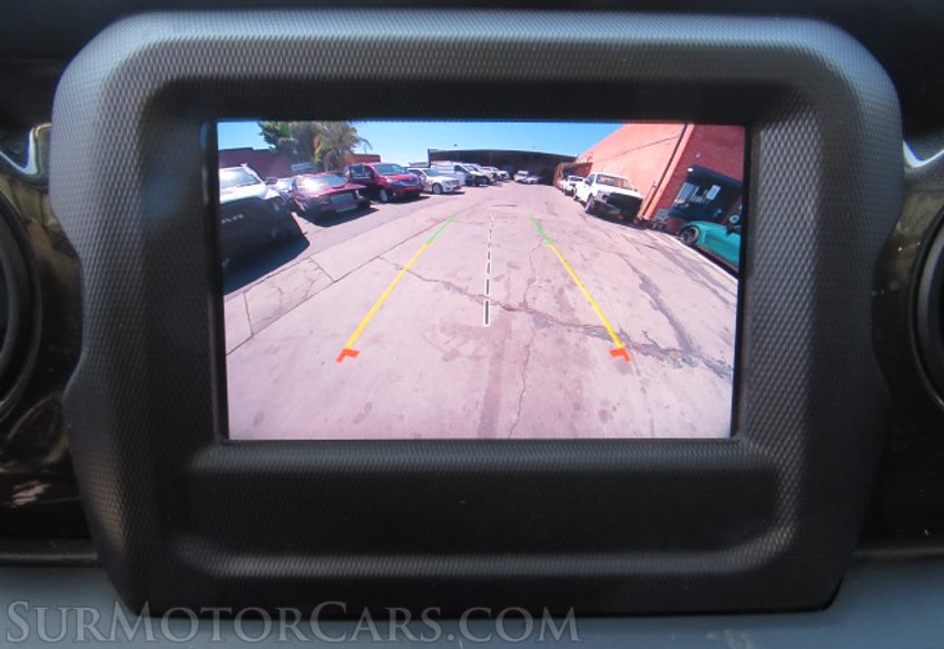 2020 Jeep Wrangler Unlimited - Image 31