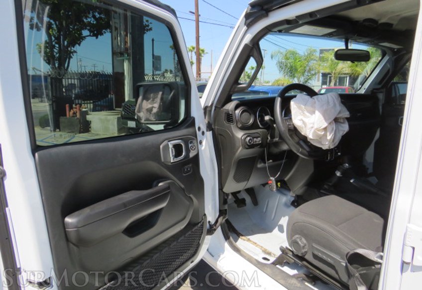 2020 Jeep Wrangler Unlimited - Image 18