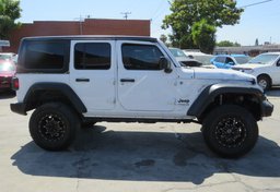 2020 Jeep Wrangler Unlimited - Image 6