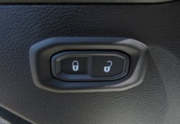 2020 Jeep Wrangler Unlimited - Image 42