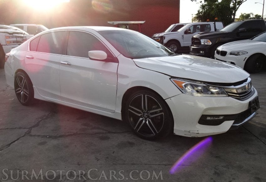 2017 Honda Accord Sedan - Image 3