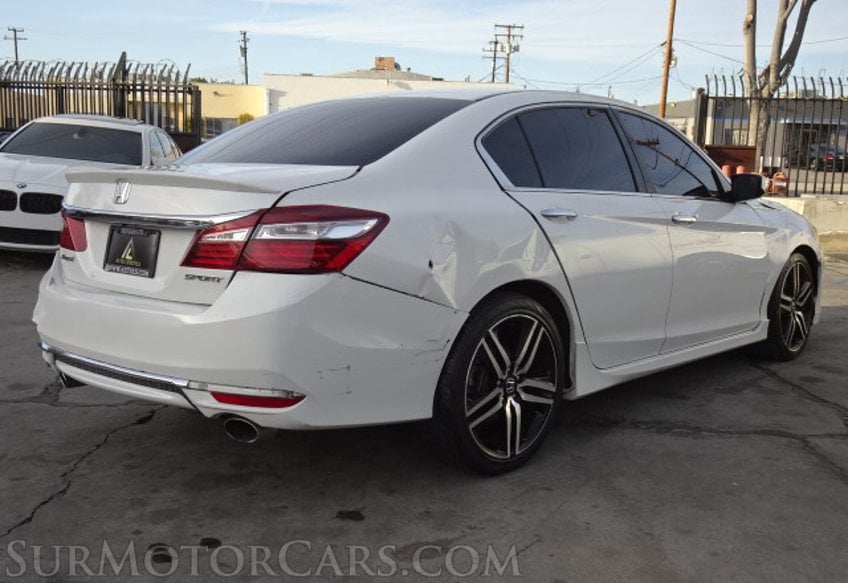 2017 Honda Accord Sedan - Image 7