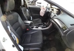 2017 Honda Accord Sedan - Image 21