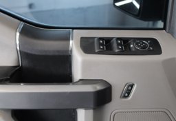 2020 Ford F-150 - Image 45