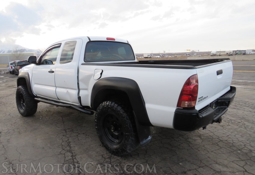 2015 Toyota Tacoma - Image 7