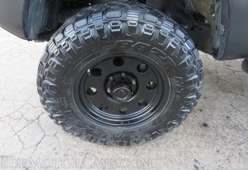 2015 Toyota Tacoma - Image 39