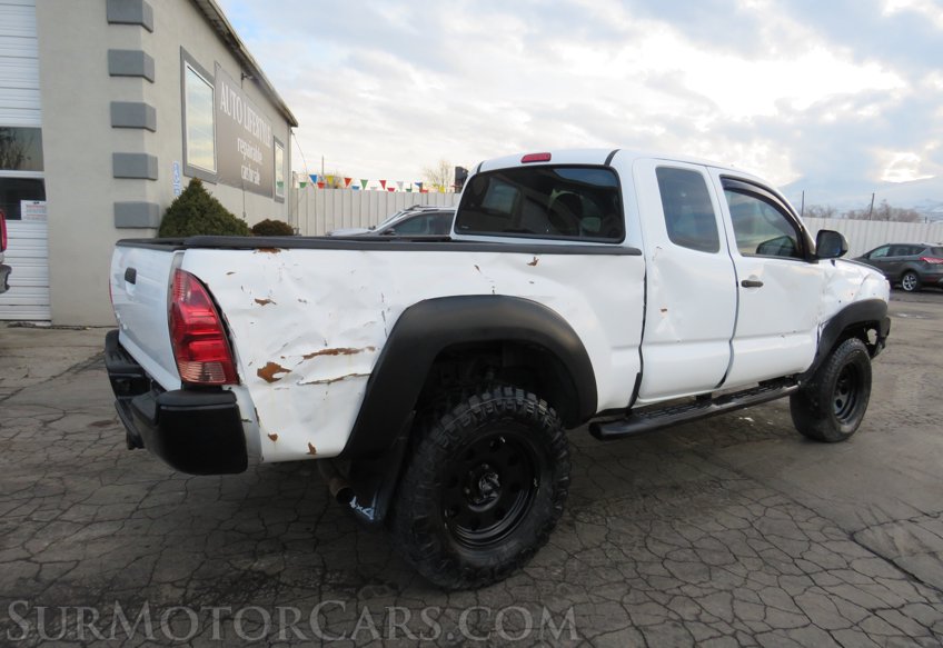 2015 Toyota Tacoma - Image 6