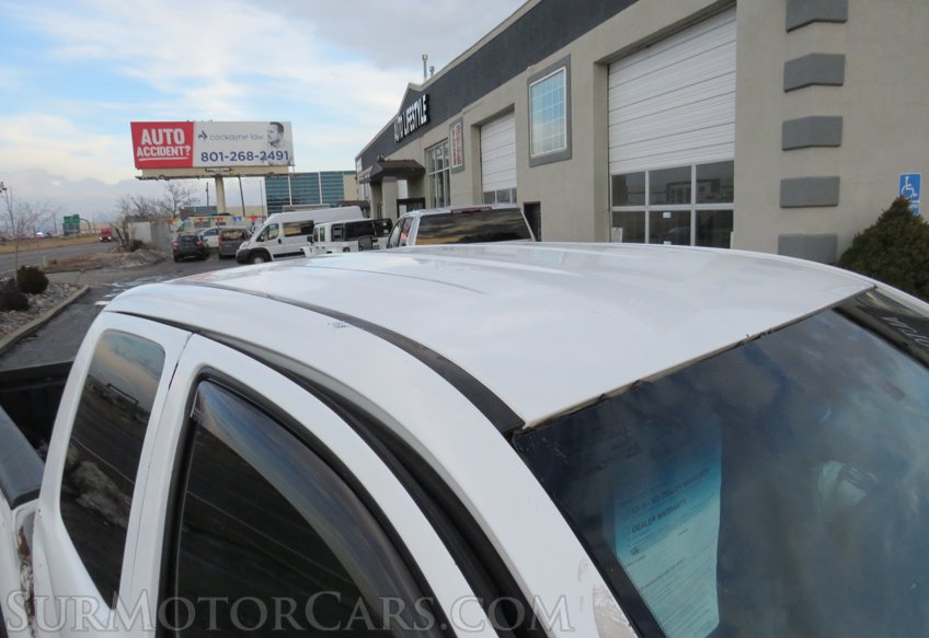2015 Toyota Tacoma - Image 12