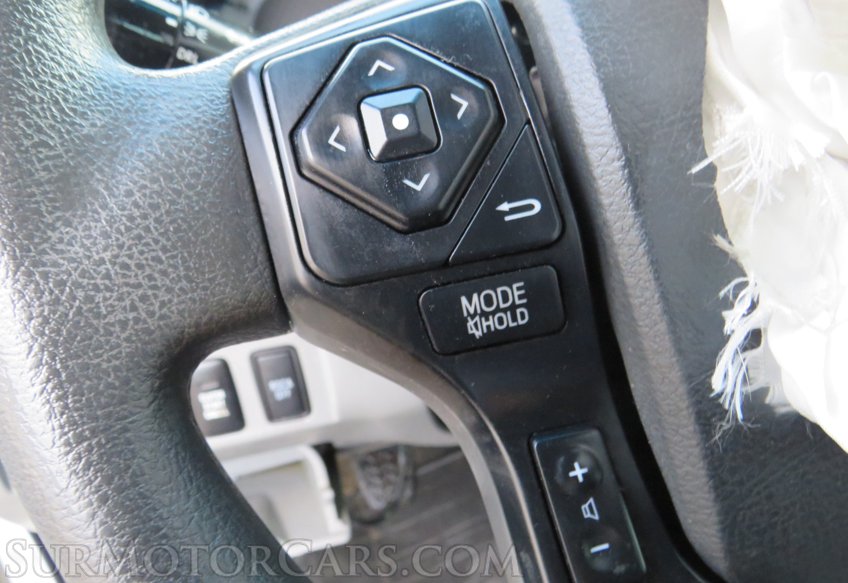 2015 Toyota Tacoma - Image 25