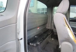 2015 Toyota Tacoma - Image 23