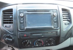 2015 Toyota Tacoma - Image 27