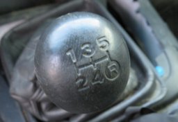 2015 Toyota Tacoma - Image 31