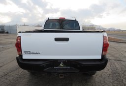 2015 Toyota Tacoma - Image 8