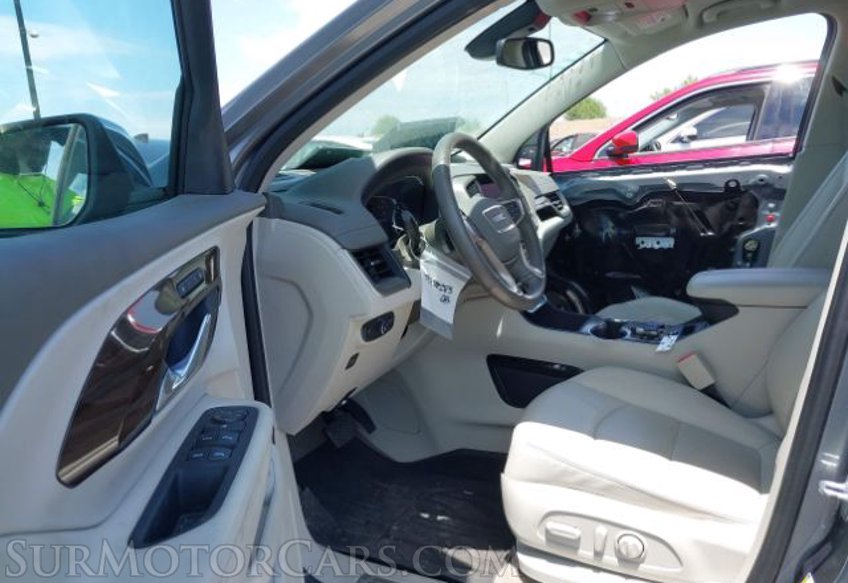 2020 GMC Terrain - Image 8