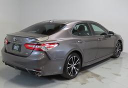 Thumbnail of 2020 Toyota Camry