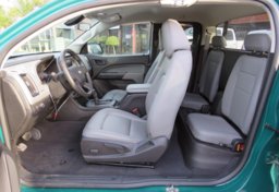 2020 Chevrolet Colorado - Image 27