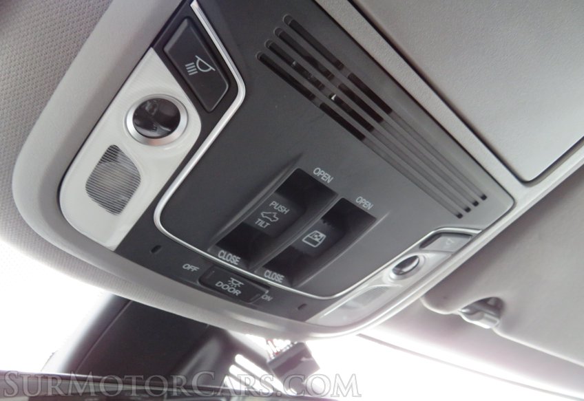 2022 Honda Ridgeline - Image 41