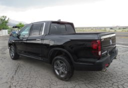 2022 Honda Ridgeline - Image 6