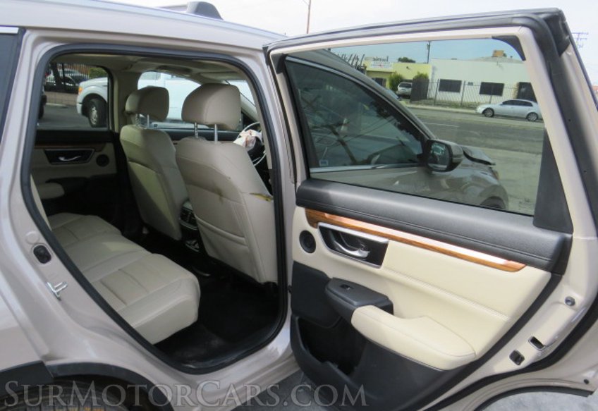 2017 Honda CR-V - Image 23