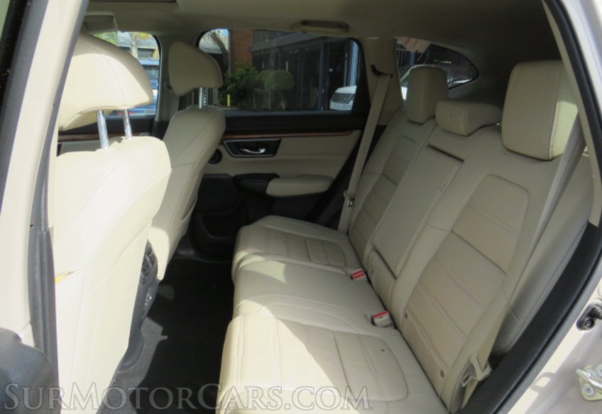2017 Honda CR-V - Image 29