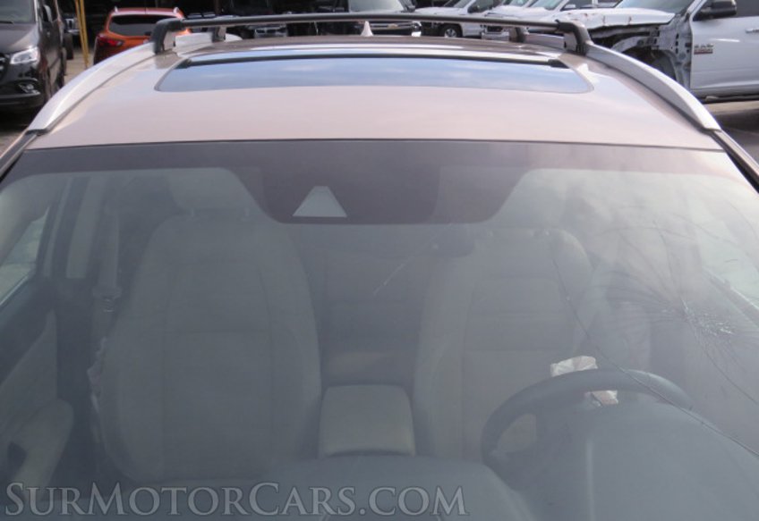 2017 Honda CR-V - Image 13