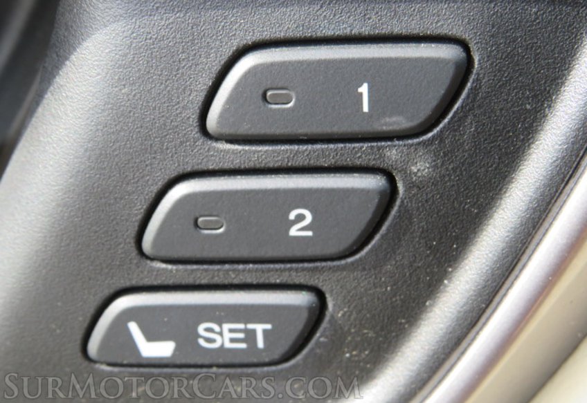 2017 Honda CR-V - Image 37