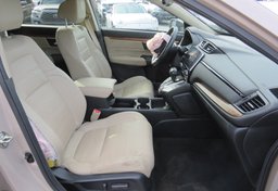 2017 Honda CR-V - Image 24