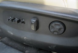 2017 Honda CR-V - Image 36