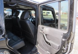 2015 Jeep Wrangler Unlimited - Image 21