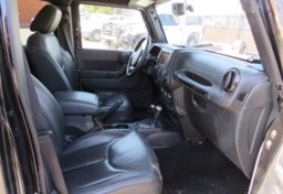 2015 Jeep Wrangler Unlimited - Image 25