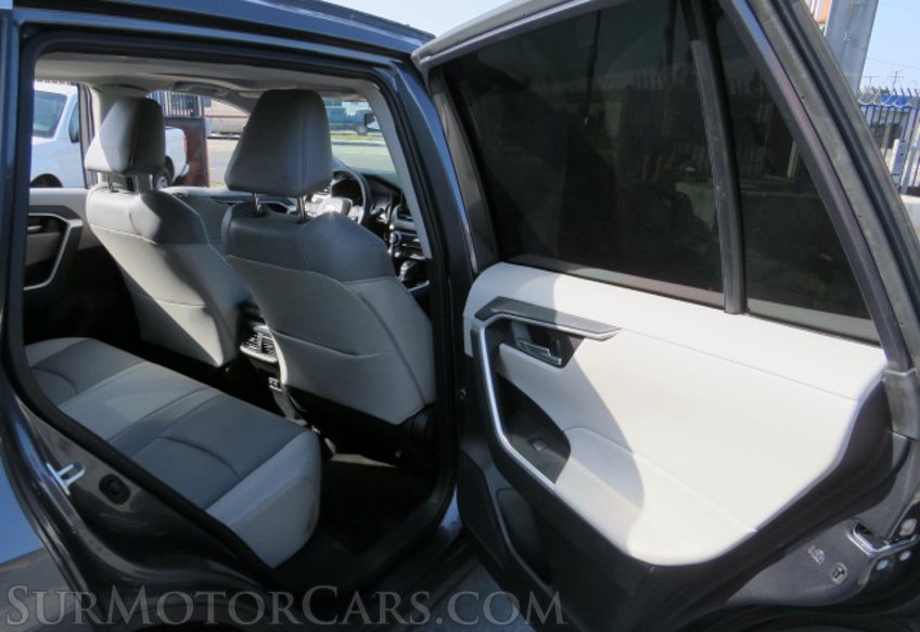 2020 Toyota RAV4 - Image 28