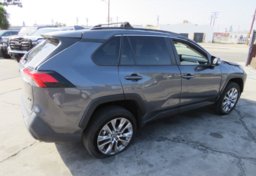 2020 Toyota RAV4 - Image 9
