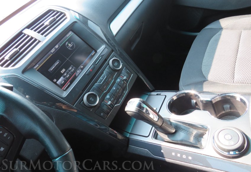 2016 Ford Explorer - Image 40