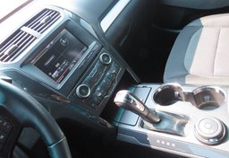 2016 Ford Explorer - Image 40