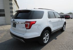 2016 Ford Explorer - Image 5