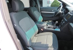 2016 Ford Explorer - Image 26