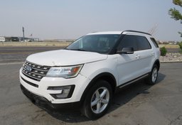 2016 Ford Explorer - Image 2