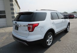 2016 Ford Explorer - Image 8