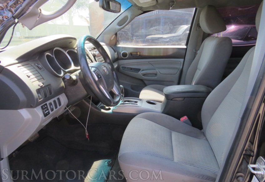 2012 Toyota Tacoma - Image 25