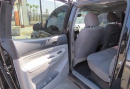 2012 Toyota Tacoma - Image 21