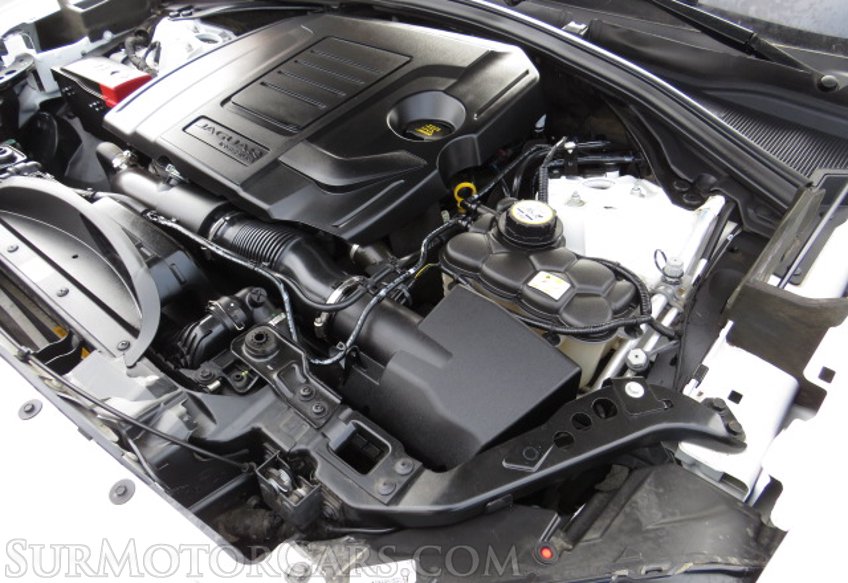 2018 Jaguar F-PACE - Image 54