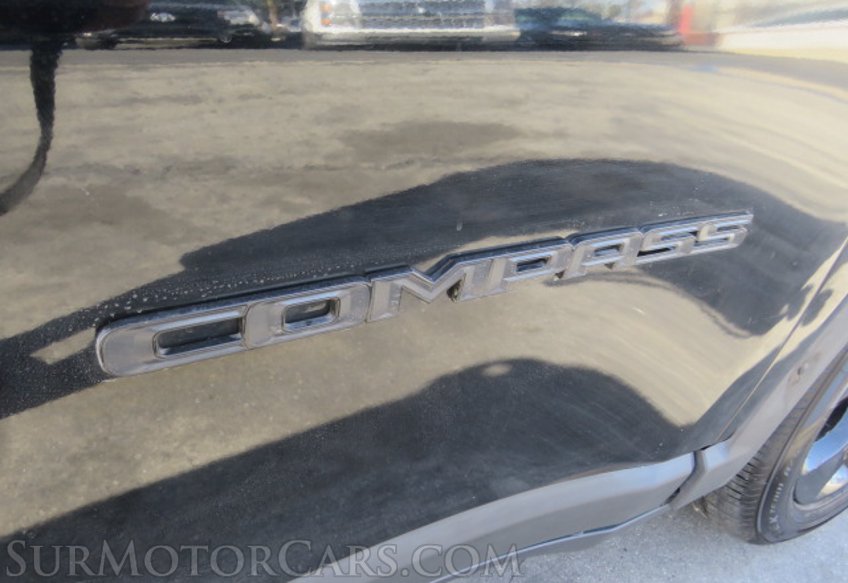 2021 Jeep Compass - Image 17