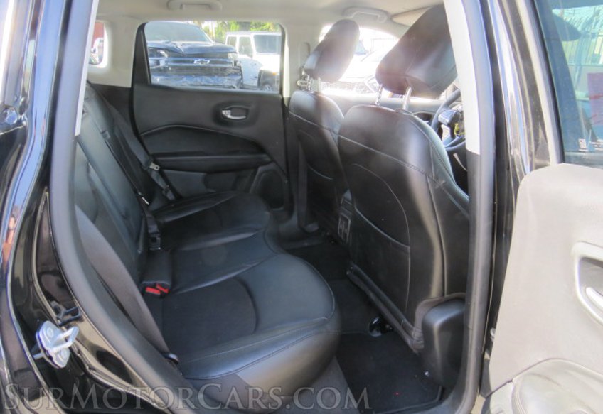 2021 Jeep Compass - Image 29