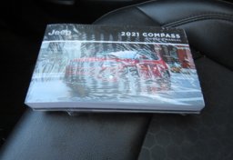 2021 Jeep Compass - Image 40