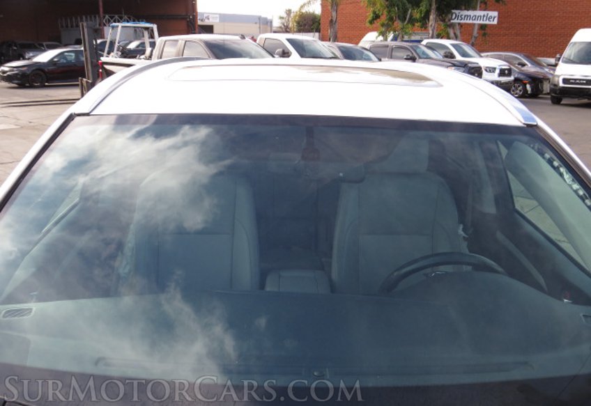 2015 Toyota Highlander - Image 13