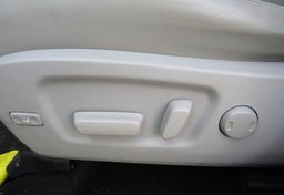 2015 Toyota Highlander - Image 43