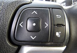 2015 Toyota Highlander - Image 38