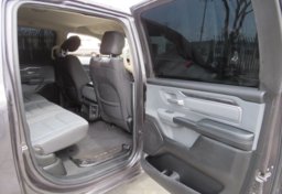 2019 Ram 1500 - Image 23