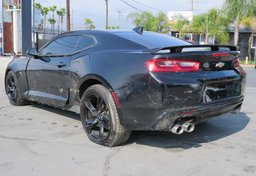 2016 Chevrolet Camaro - Image 9