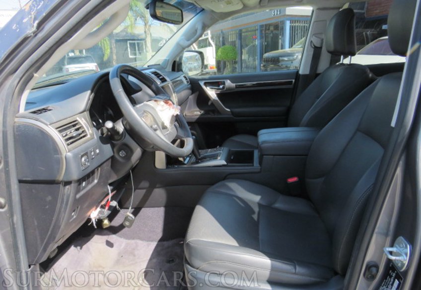 2015 Lexus GX 460 - Image 24